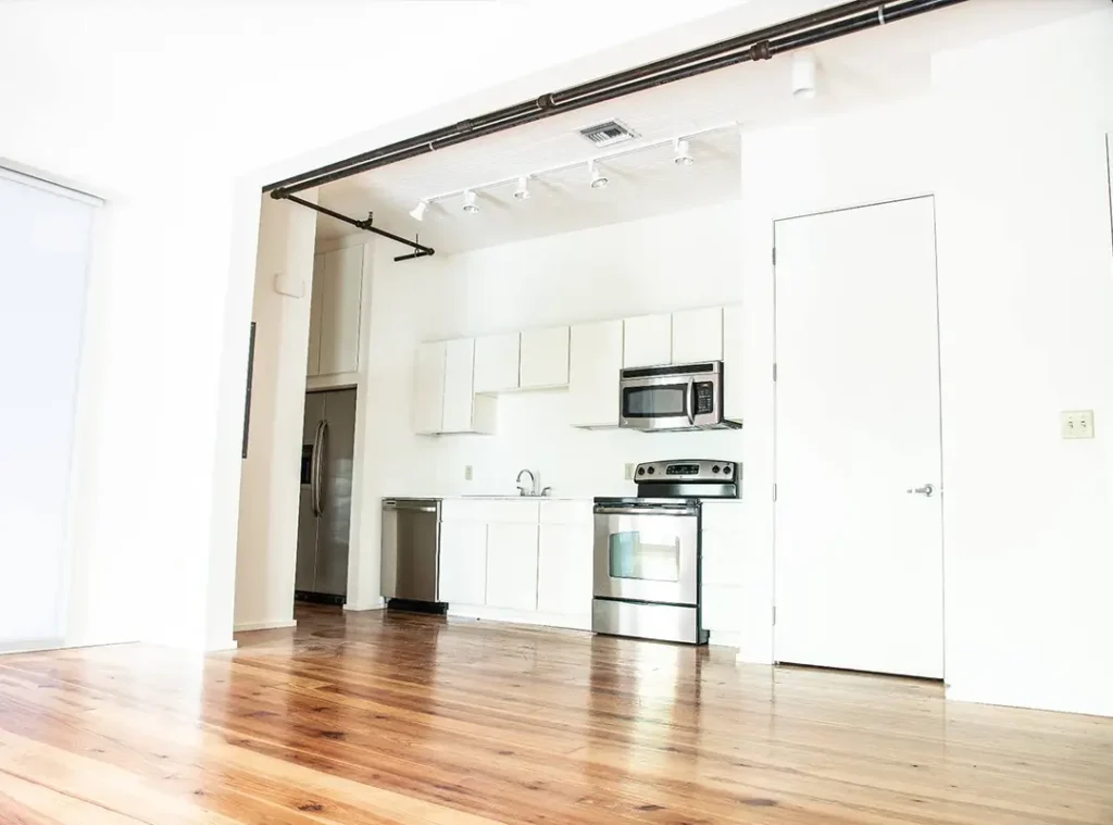 new orleans luxury apartment rental-900 Poydras-kitchen