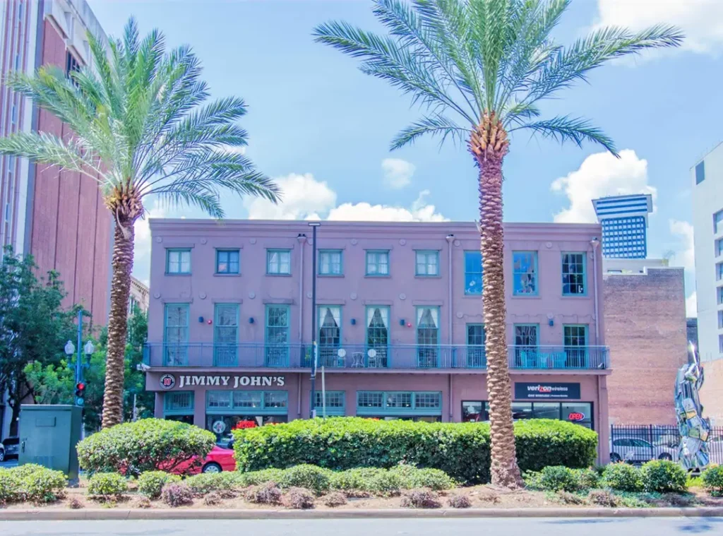 new orleans luxury apartment rental-930 Poydras-hero